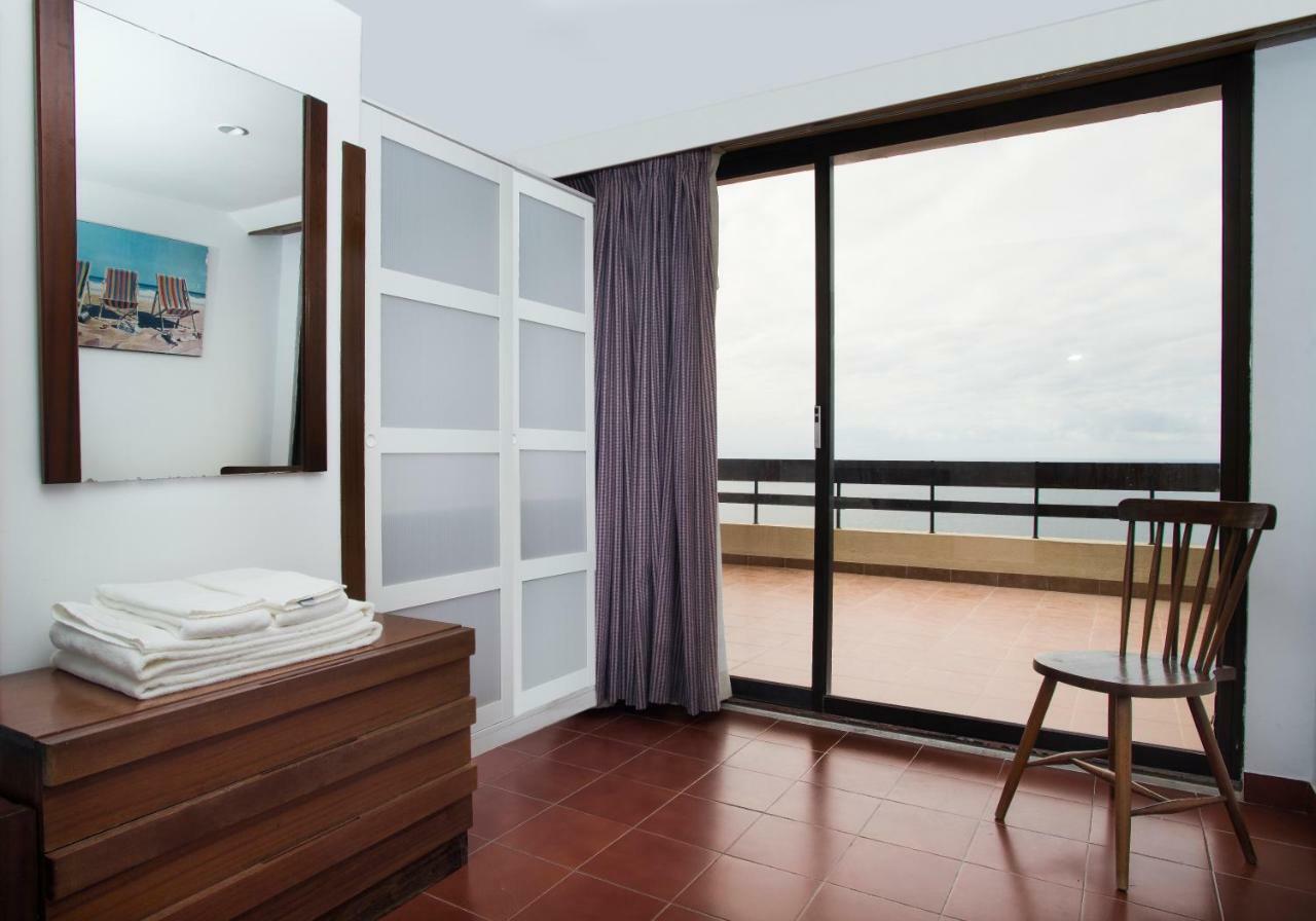 Apartment With A Stunning View Over سيسيمبرا المظهر الخارجي الصورة