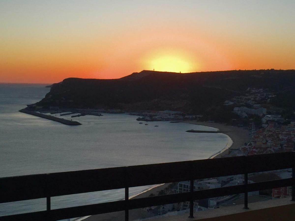 Apartment With A Stunning View Over سيسيمبرا المظهر الخارجي الصورة